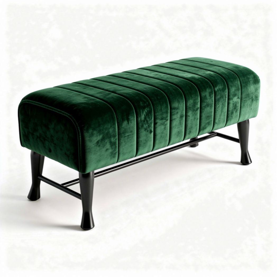 Banco de terciopelo verde con estructura metálica y medidas 120 x 40 x 45cm